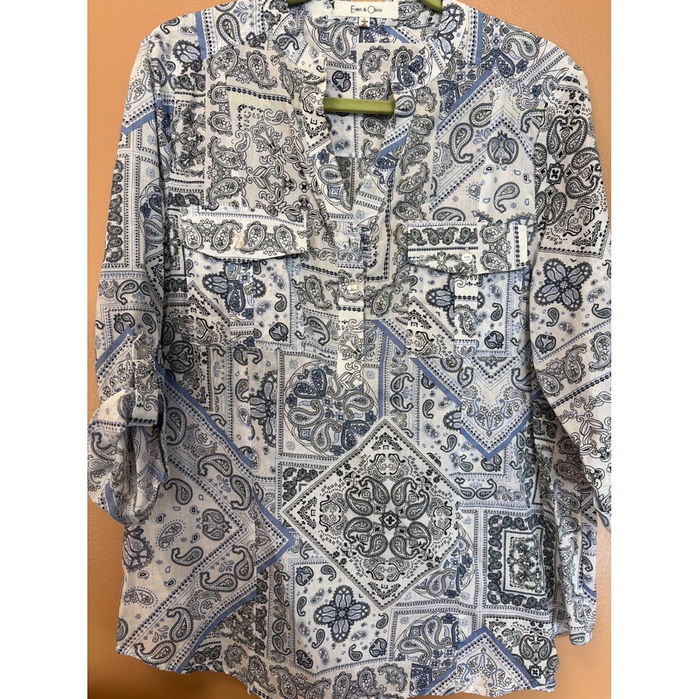 Eden &‎ Olivia Blue White Paisley Patchwork Bandana Print Roll Tab Top Large